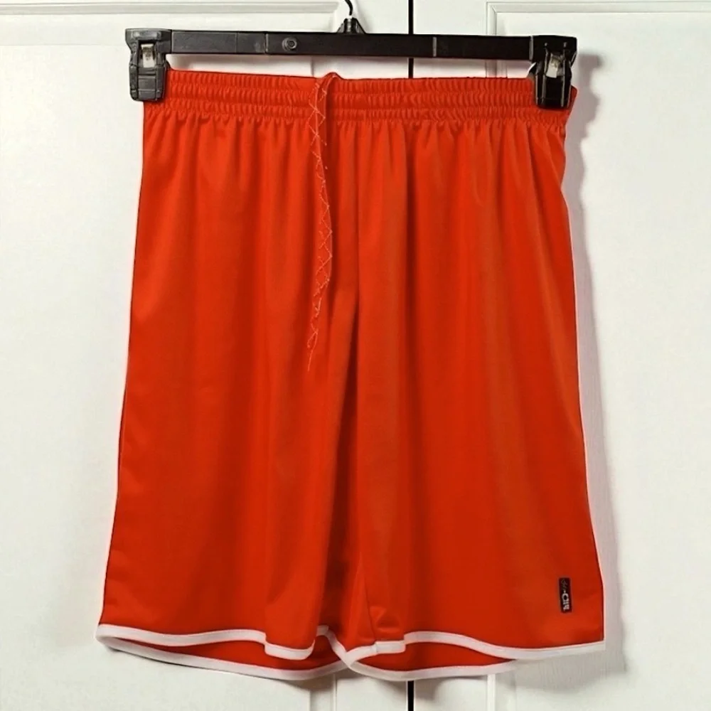 Challenger Teamwear bold bright